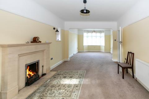 3 bedroom detached house to rent, 3 Bed Detached House in Queens Park