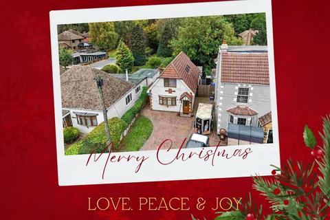 3 bedroom detached house for sale, Swain Road, Wigmore