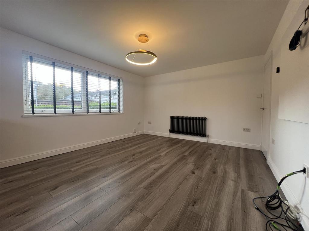 Lounge/Kitchen