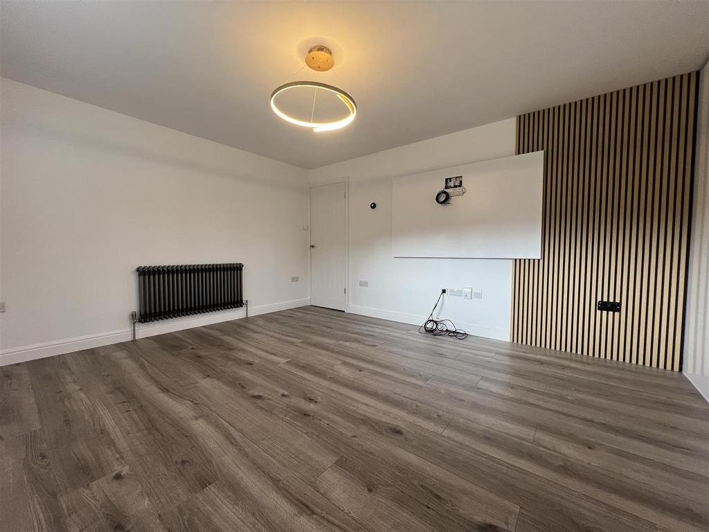 Lounge/Kitchen