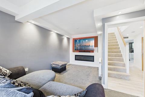 3 bedroom house for sale, West View Close, Shipley