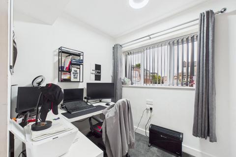 3 bedroom house for sale, West View Close, Shipley