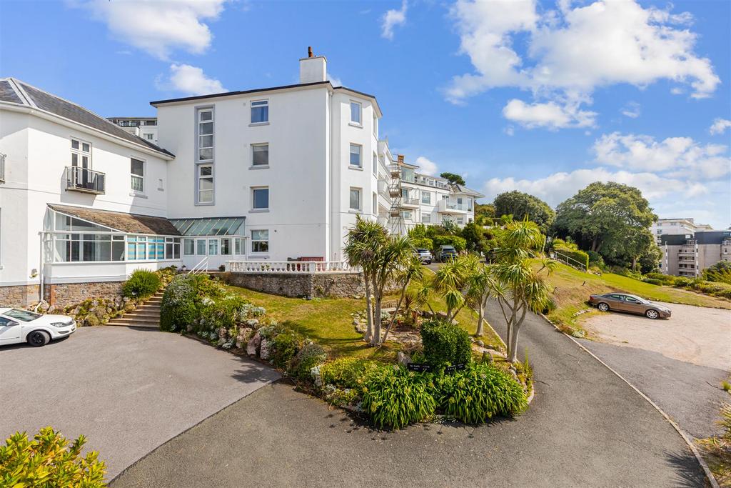 A06 - 5 Park Hall Torquay - 250905.jpg