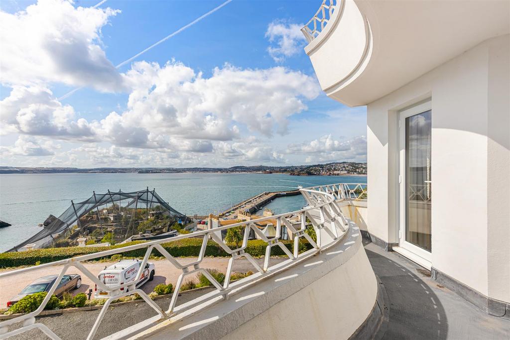 A27 - 5 Park Hall Torquay - 250905.jpg