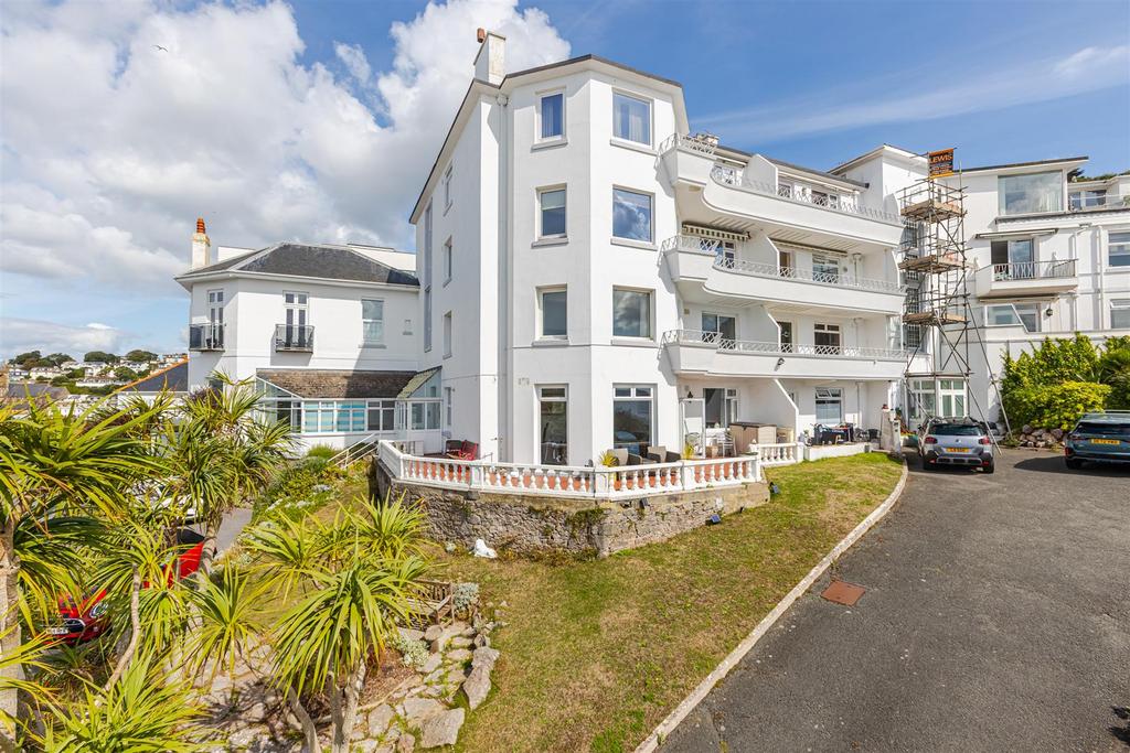 A01 - 5 Park Hall Torquay - 250905.jpg