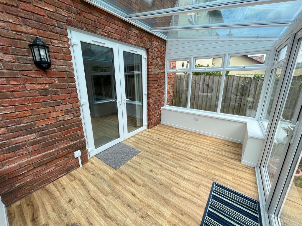 Conservatory (b)