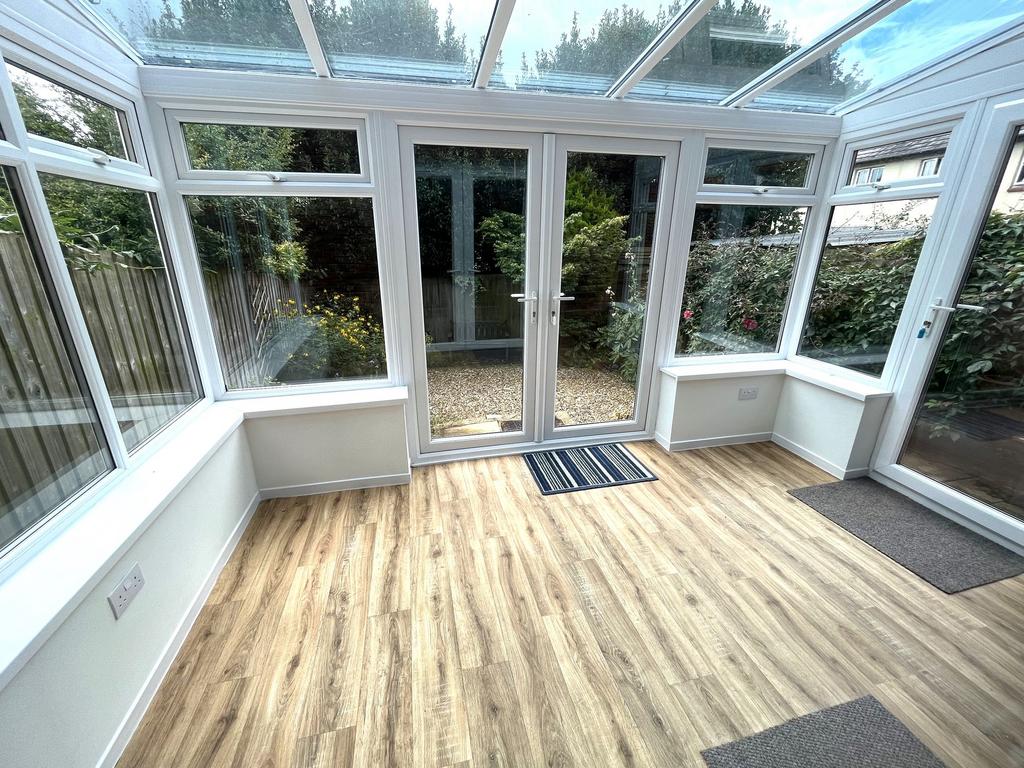 Conservatory (a)