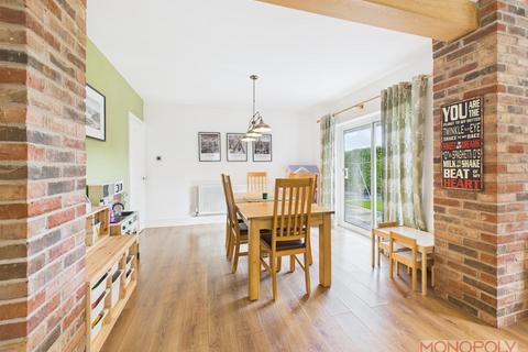 3 bedroom detached bungalow for sale, Hill Street, Summerhill, Wrexham
