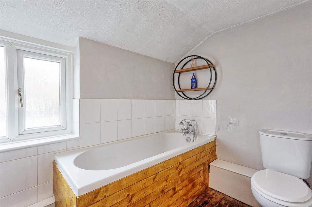 IMG 9413 4 5 easy HDR-interior3.jpg