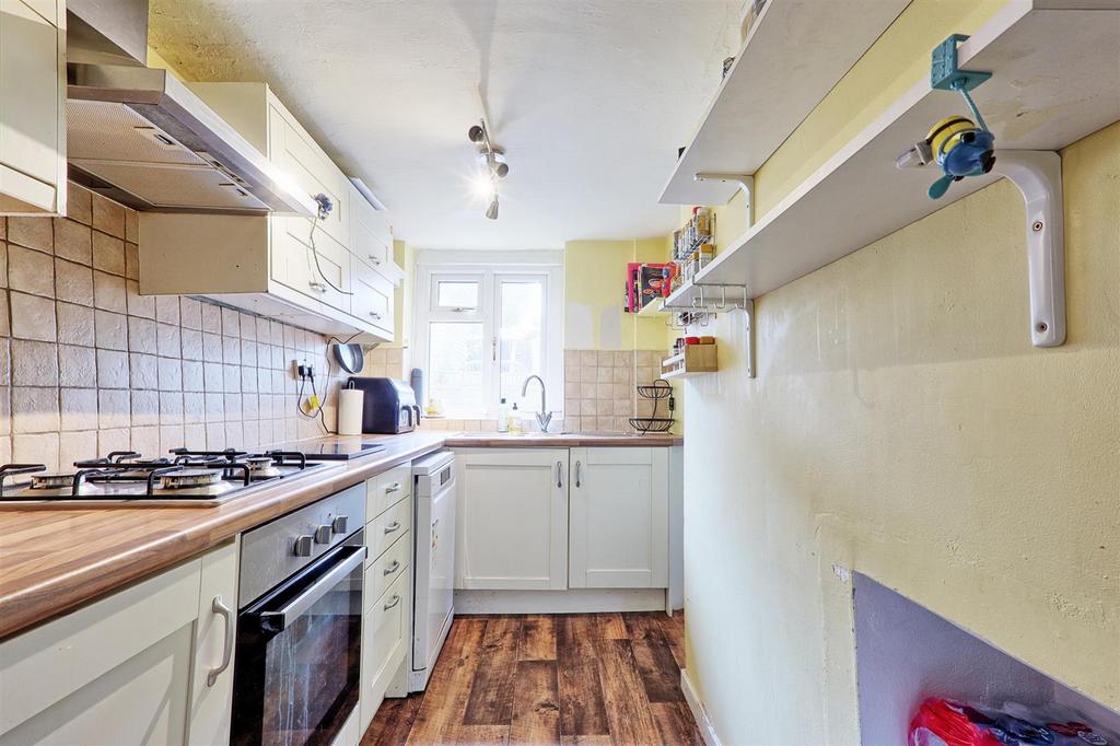 IMG 9389 90 91 easy HDR-interior3.jpg