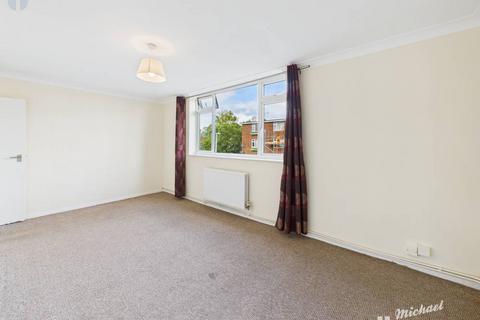 undefined, Intalbury Avenue, Aylesbury, Buckinghamshire
