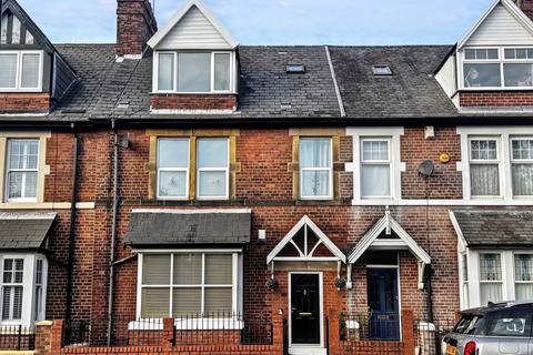 5 bedroom terraced house for sale, Station Road, Forest Hall, Newcastle upon Tyne, Tyne and Wear, NE12 8AP