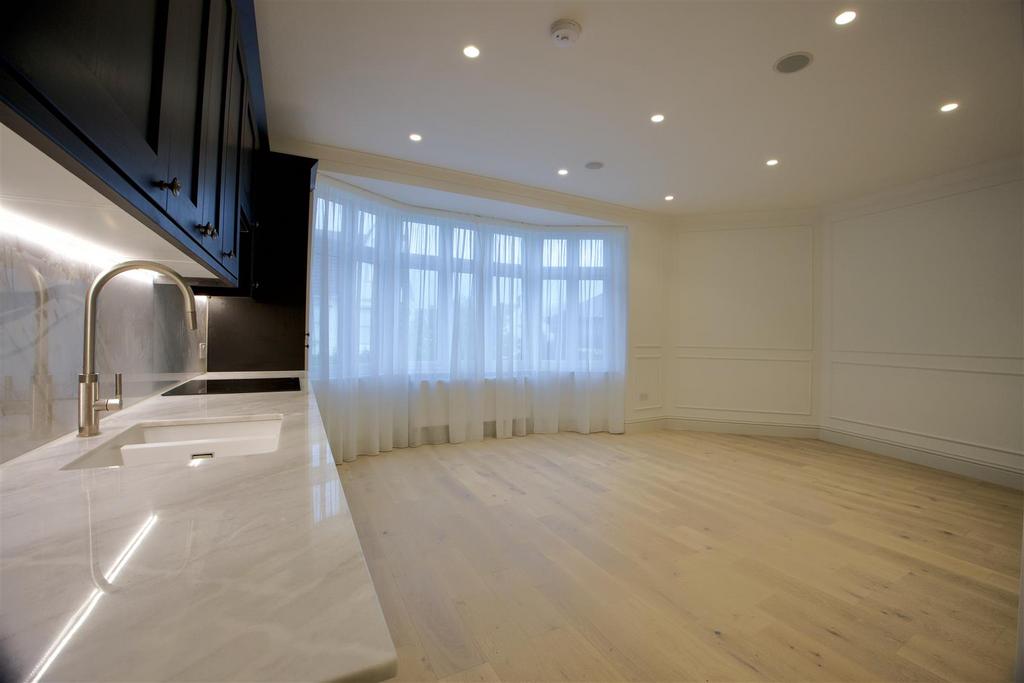 Lounge/Kitchen/Diner