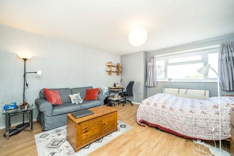 undefined, Peregrine Road, Sunbury-On-Thames TW16