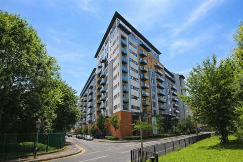 undefined, Xq7, Taylorson Street South, Salford
