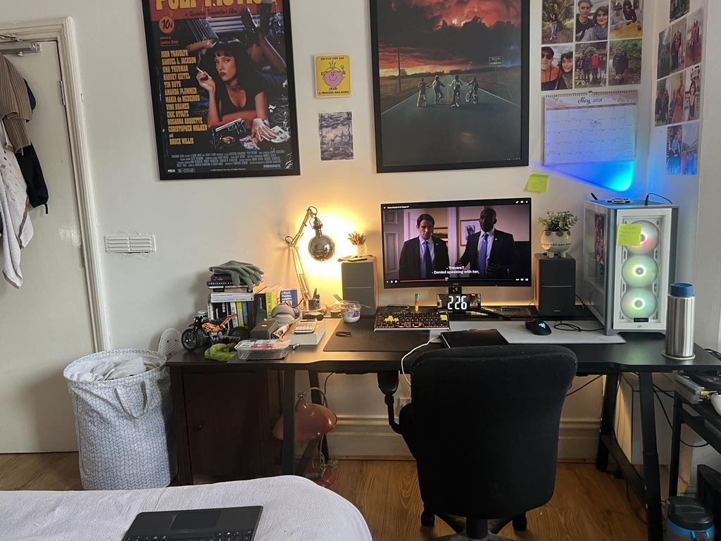 Bedroom 9.JPG