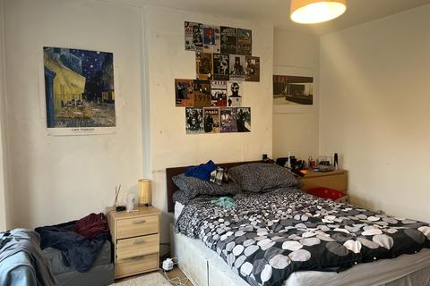 6 bedroom terraced house to rent, Nottingham NG7