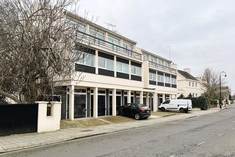 2 bedroom apartment for sale, Regents Park, London NW1