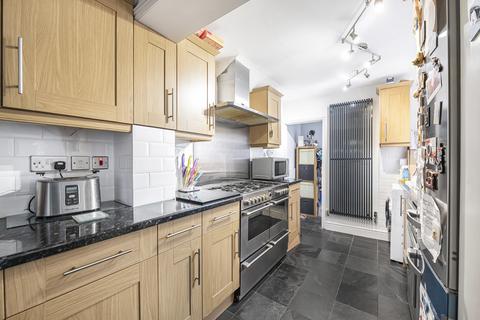 2 bedroom terraced house for sale, Gilsland Road, Thornton Heath, CR7