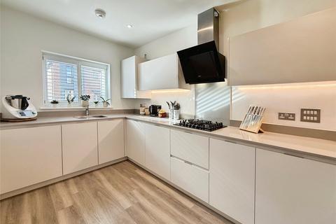 undefined, Dunlop Row, Berkshire RG45