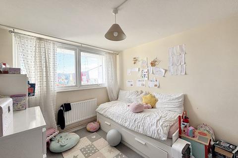 undefined, 115 Abbey View, Garsmouth Way, Watford, Hertfordshire, WD25 9DZ