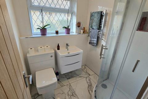 2 bedroom detached bungalow for sale, Spring Lane, Bexhill-on-Sea, TN39
