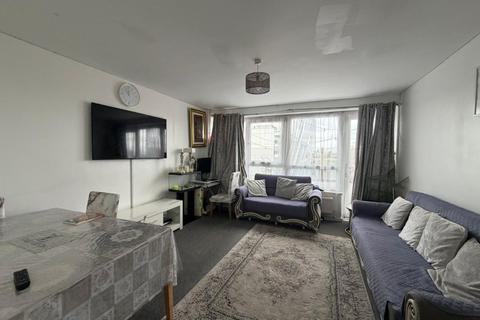 Flat 52, Selman House Hedgers Grove, London, E9 5AP