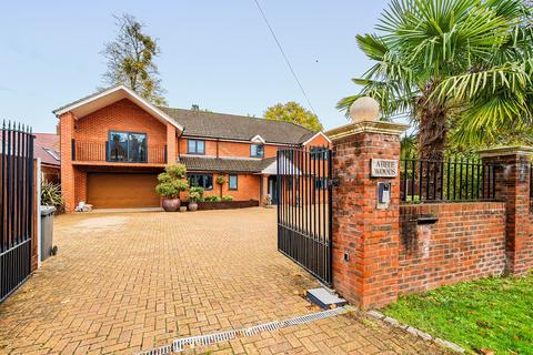 undefined, Newlands Drive, Maidenhead, SL6