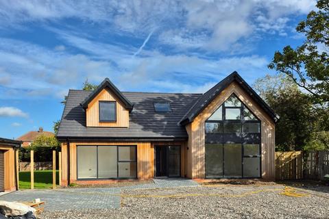 5 bedroom bungalow for sale, Oxbridge Lane, Stockton-on-Tees, County Durham, TS19
