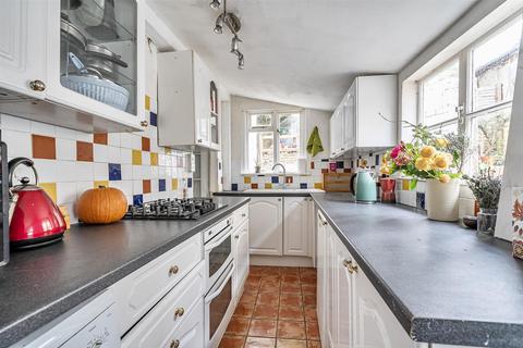 undefined, Bideford