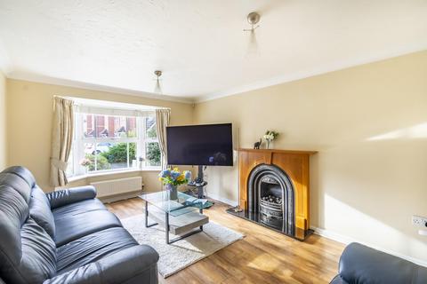 4 bedroom detached house for sale, Landalewood Road, York
