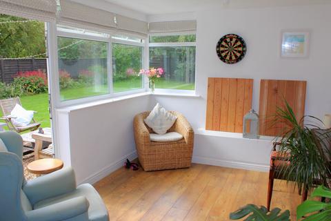 10 Church Hill, Grasby, Barnetby, DN38 6AS