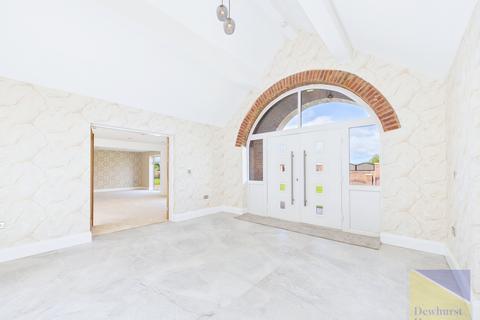 5 bedroom detached house for sale, Preston Road, Catforth PR4