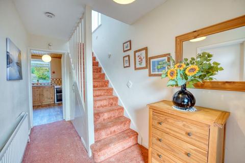 3 bedroom semi-detached house for sale, Knoll Rise, Dunston