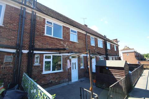 undefined, Kingshill Avenue, Hayes, Middlesex, UB4 8BY