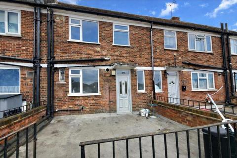 Kingshill Avenue, Hayes, Middlesex, UB4 8BY