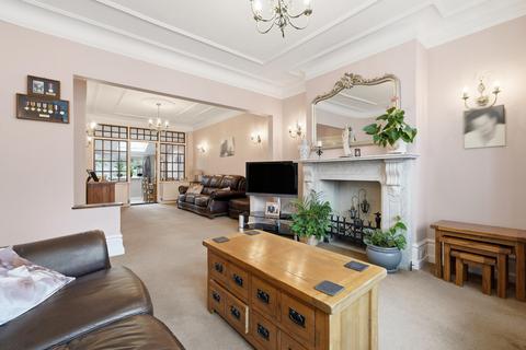 3 bedroom house for sale, Belgrave Road, Wanstead