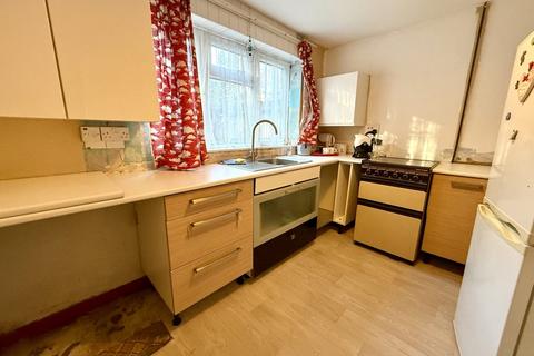 4 bedroom semi-detached house for sale, Waterman Close, Bordon GU35