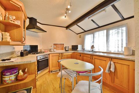 undefined, Orchards Residential Park, Slough