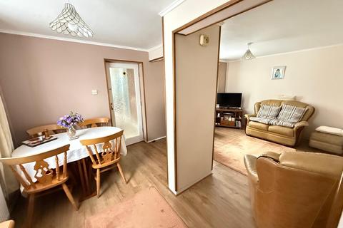 3 bedroom detached house for sale, Cardonnel Road, Neath, Neath Port Talbot.