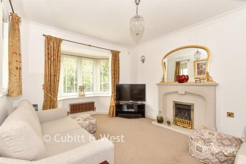 3 bedroom detached house for sale, Six Acres, Horsham RH13