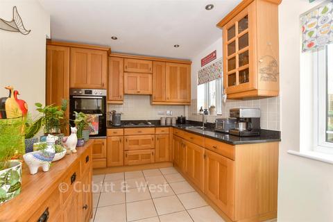 undefined, Six Acres, Horsham RH13