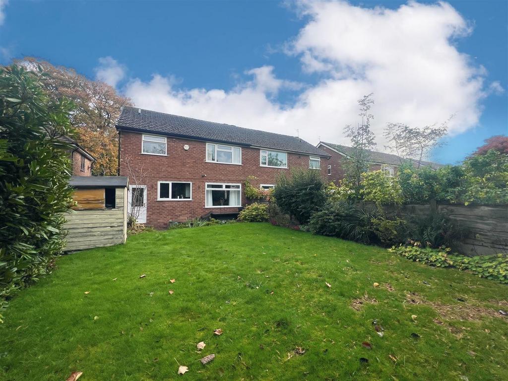 External rear