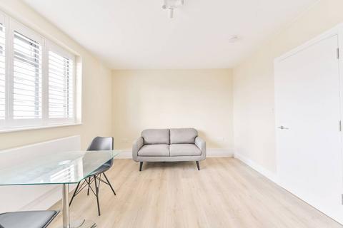 Wandsworth Road, Nine Elms, London, SW8