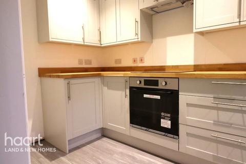 undefined, Lutterworth LE17