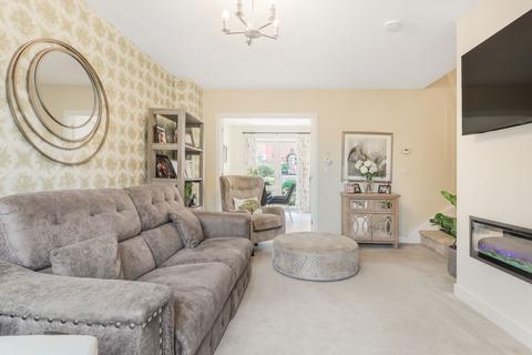 undefined, Holywell Drive, Southam CV47