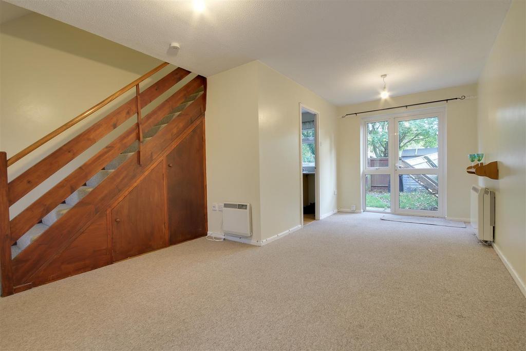Living room 2.jpg