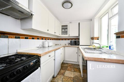 1 bedroom in a house share to rent, Newmarket Road, BN2
