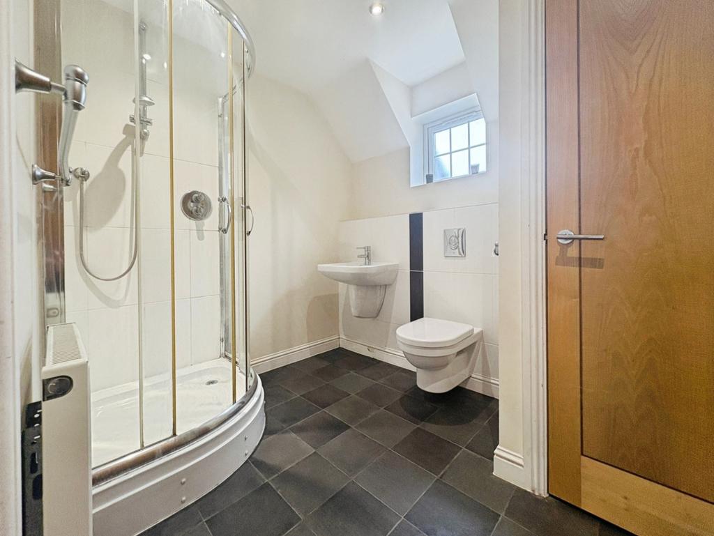 Ensuite