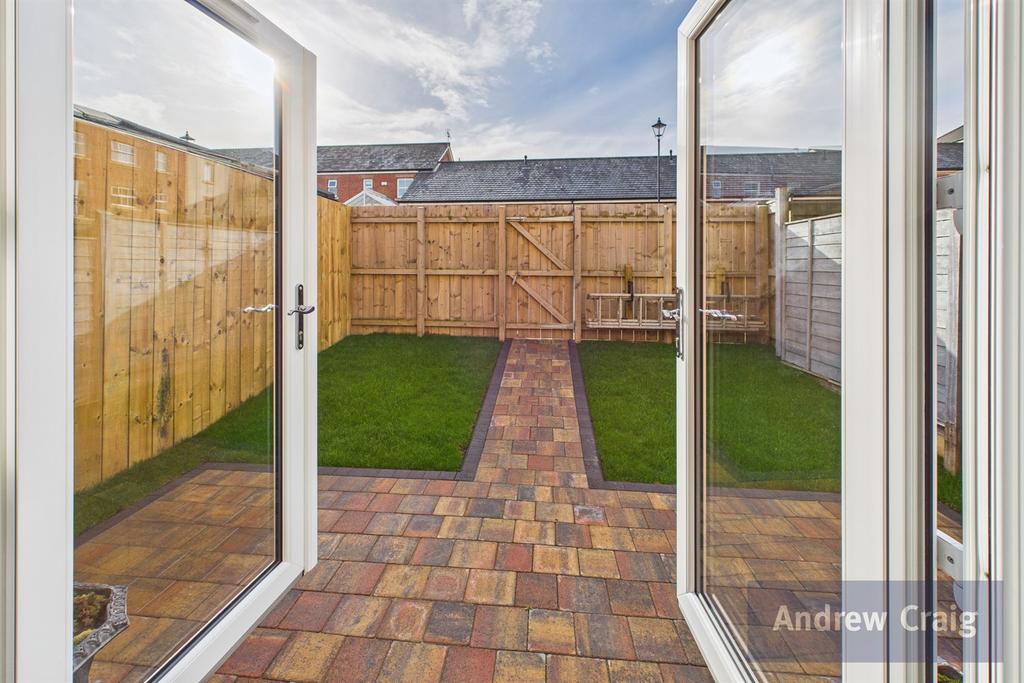 Kitchen/Diner/Rear G